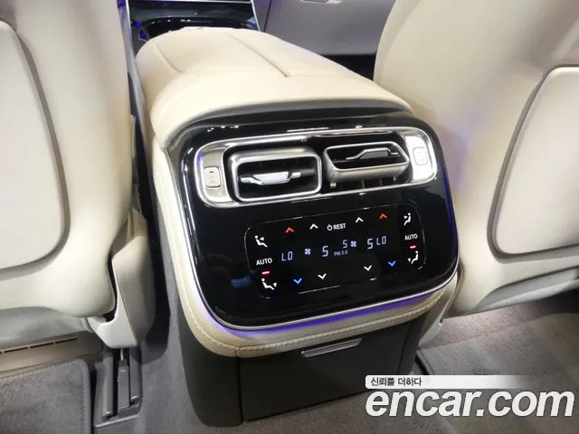 Mercedes-Benz S-Класс 2023 thumb 11