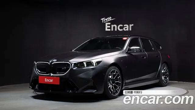 BMW M5 2025 thumb 8