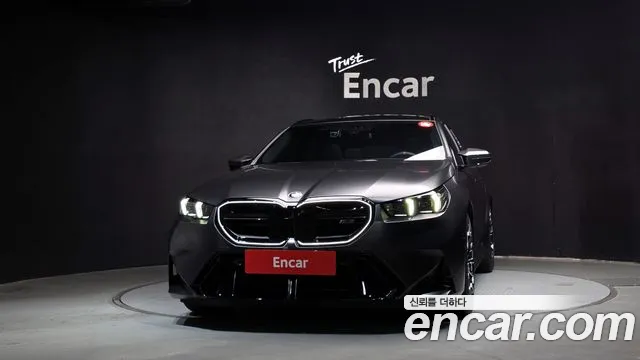 BMW M5 2025 thumb 12