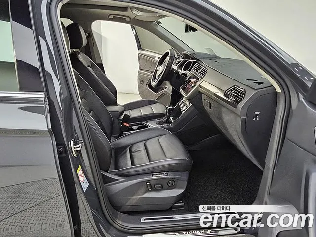 Volkswagen Tiguan 2020 thumb 11
