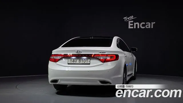 Hyundai Grandeur 2014 thumb 4