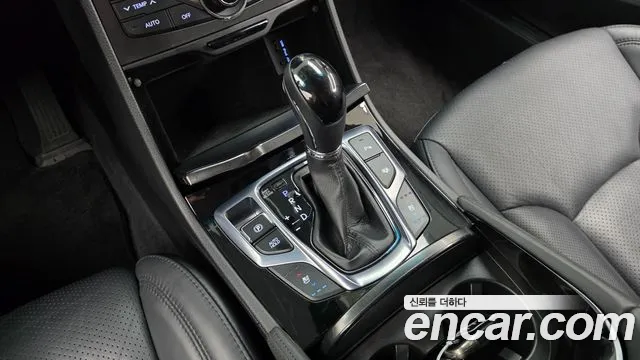 Hyundai Grandeur 2014 thumb 9