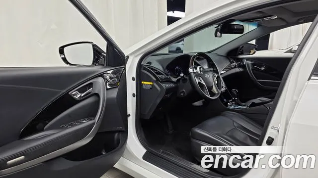 Hyundai Grandeur 2014 thumb 10