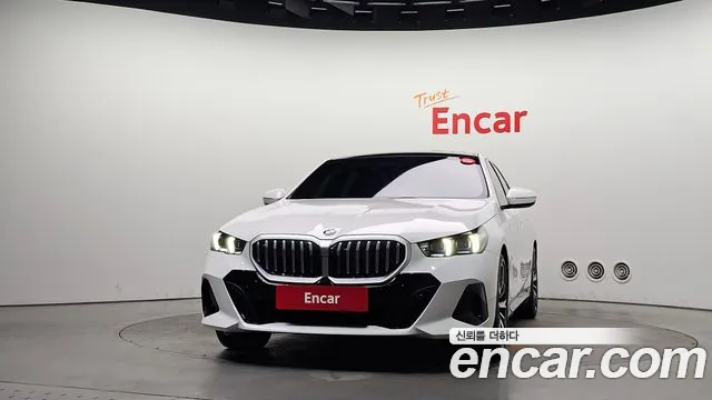 BMW 5 серии 2024 thumb 3
