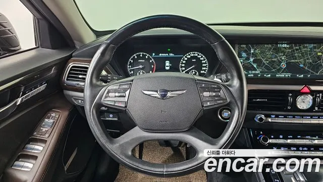 Genesis G90 2018 thumb 12