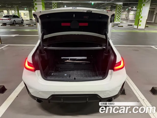 BMW 3 серии 2025 thumb 5
