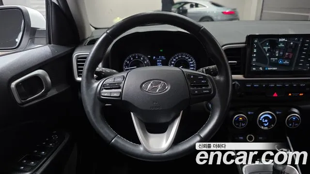 Hyundai Venue 2021 thumb 5