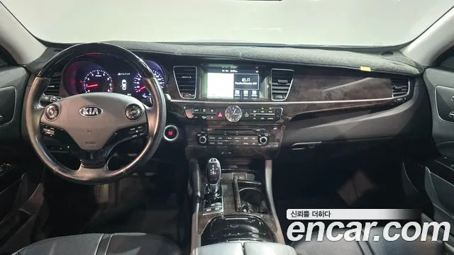 Kia K9 2015 thumb 11