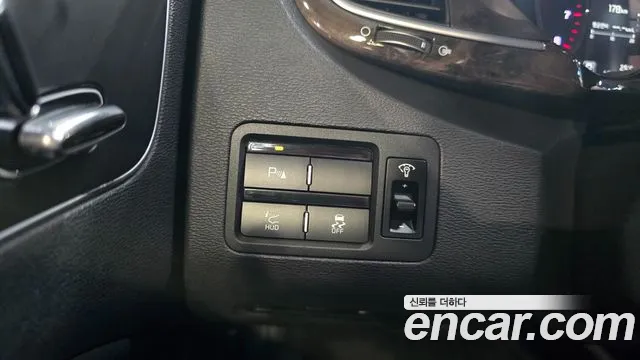 Kia K9 2015 thumb 3