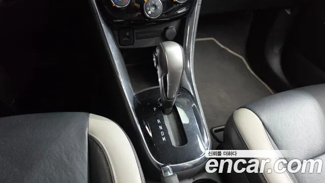 Chevrolet Tracker 2017 thumb 10