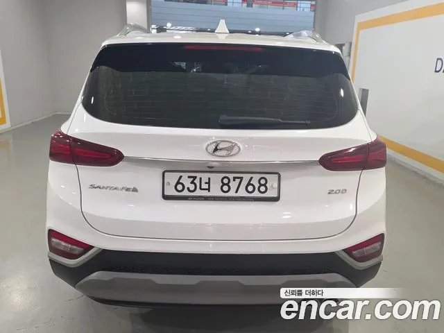 Hyundai Santa Fe 2019 thumb 11