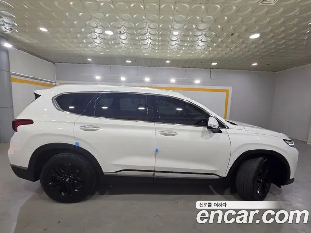Hyundai Santa Fe 2019 thumb 3