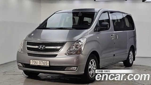Hyundai Starex 2015 thumb 4