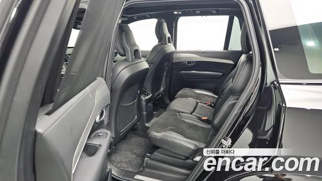 Volvo XC90 2020 thumb 12