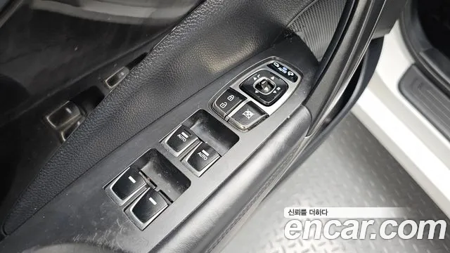 Hyundai Grandeur 2014 thumb 10