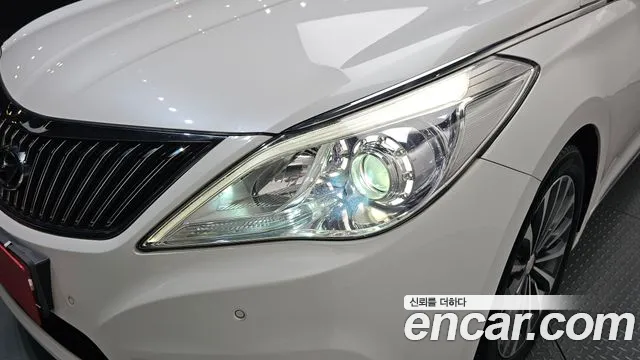 Hyundai Grandeur 2014 thumb 11