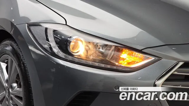 Hyundai Avante 2017 thumb 2