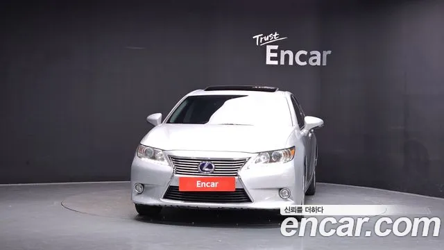 Lexus ES 2013 thumb 3