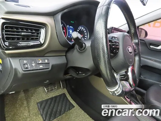 Kia Stonic 2018 thumb 10