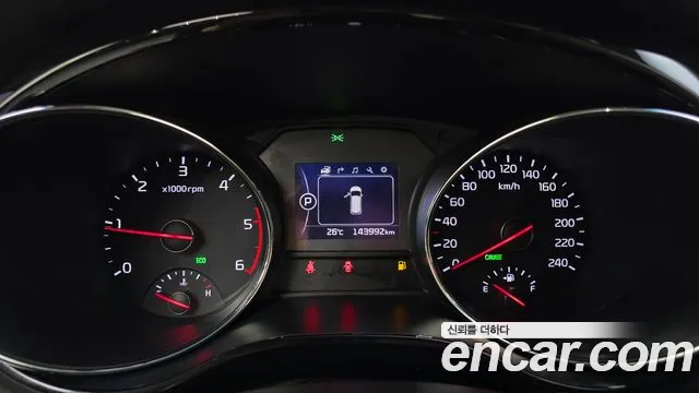Kia Carnival 2017 thumb 8