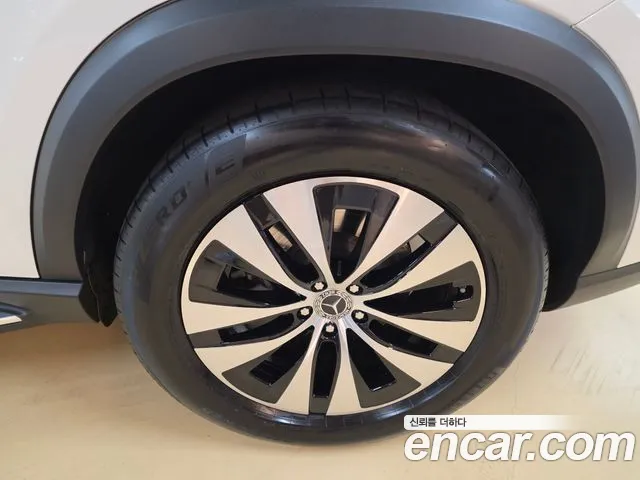Mercedes-Benz GLE 2025 thumb 10