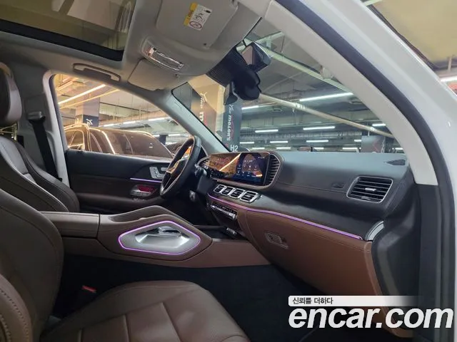 Mercedes-Benz GLE 2025 thumb 11