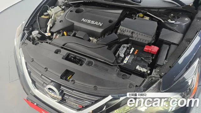 Nissan Altima 2018 thumb 6