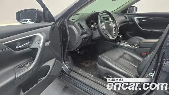 Nissan Altima 2018 thumb 10