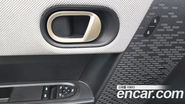 Mini Hatch 2024 thumb 3