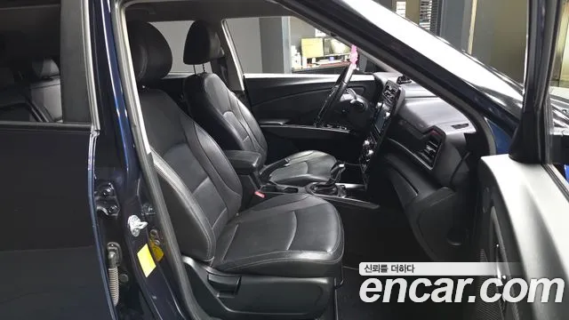 KG_Mobility_Ssangyong TIBOLI 2019 thumb 11