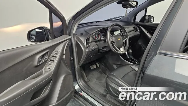 Chevrolet Tracker 2017 thumb 9