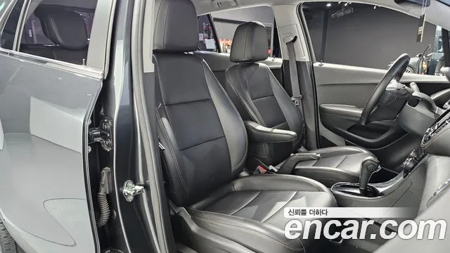 Chevrolet Tracker 2017 thumb 10