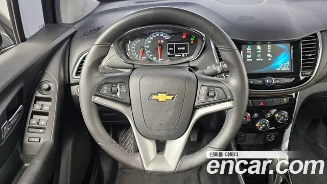 Chevrolet Tracker 2017 thumb 12