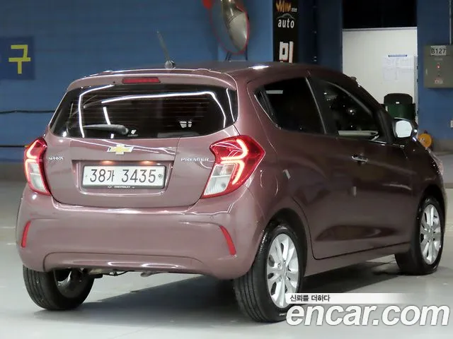 Chevrolet Spark 2018 thumb 4