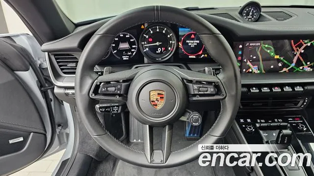 Porsche 911 2024 thumb 12