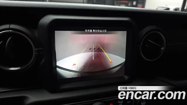 Jeep Wrangler 2019 thumb 8