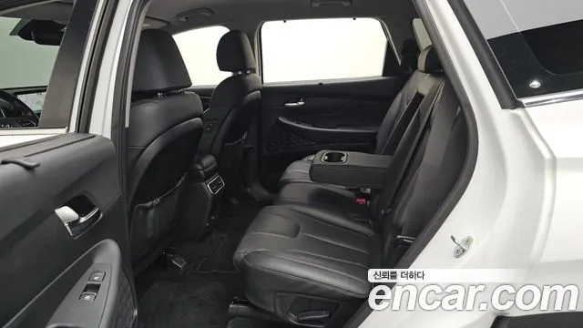 Hyundai Santa Fe 2022 thumb 9