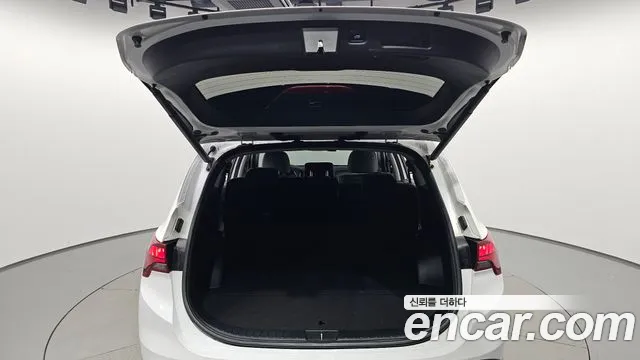 Hyundai Santa Fe 2022 thumb 6