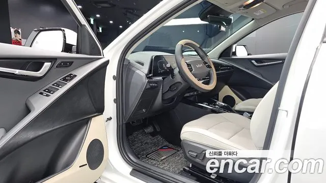 Kia Niro 2025 thumb 6