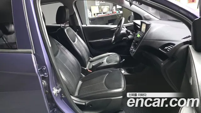 Chevrolet Spark 2017 thumb 11