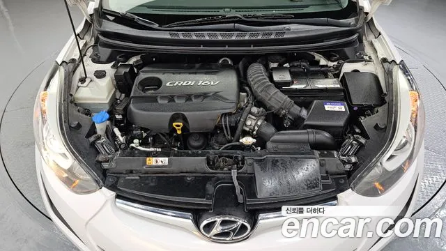 Hyundai Avante 2015 thumb 6
