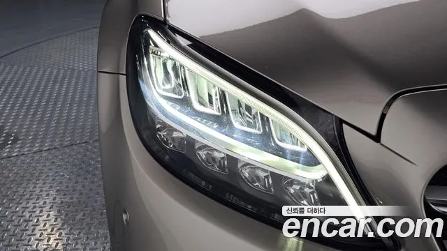 Mercedes-Benz C-Класс 2019 thumb 2