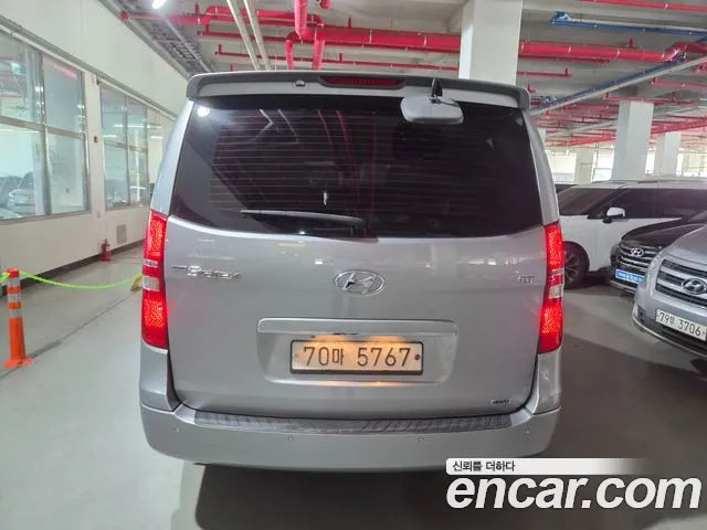 Hyundai Starex 2014 thumb 10