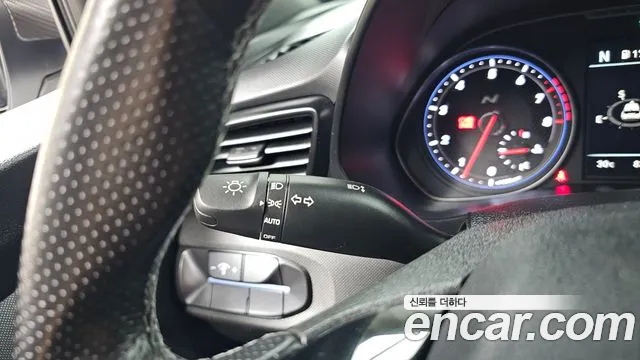 Hyundai Veloster 2019 thumb 6