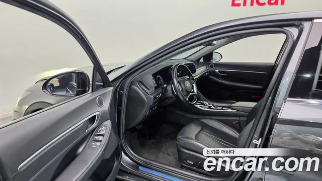 Hyundai Sonata 2021 thumb 10