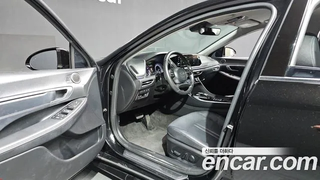 Hyundai Sonata 2022 thumb 2