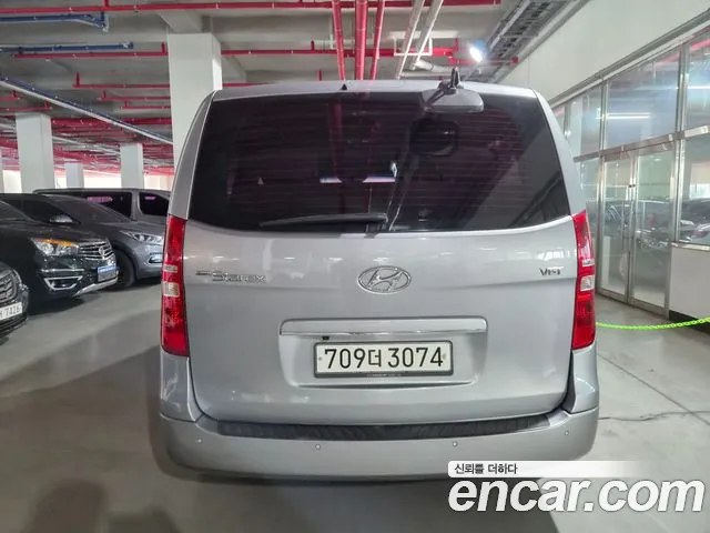 Hyundai Starex 2016 thumb 12