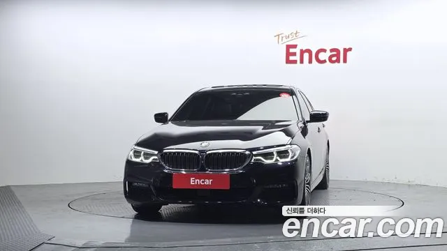 BMW 5 серии 2020 thumb 10