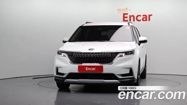 Kia Carnival 2021 thumb 6