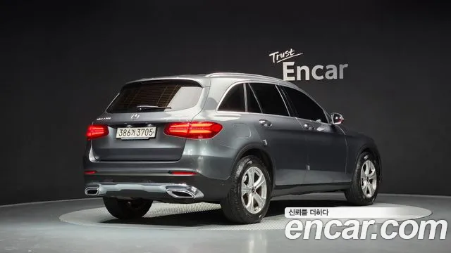 Mercedes-Benz GLC 2018 thumb 8